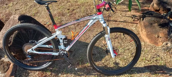 Vende-se Motain Bike Mérida Full