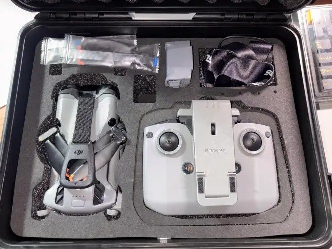 Drone DJI MINI 5 PRO (Menos de 1 mês de uso)