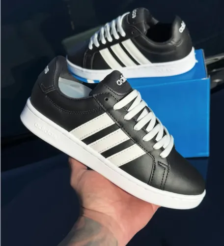 Tênis Adidas preto 34 ao 43