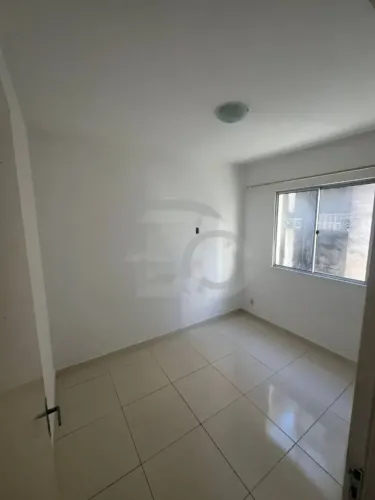 Condomínio Vila Real com Varanda, Garagem e Gás Incluso