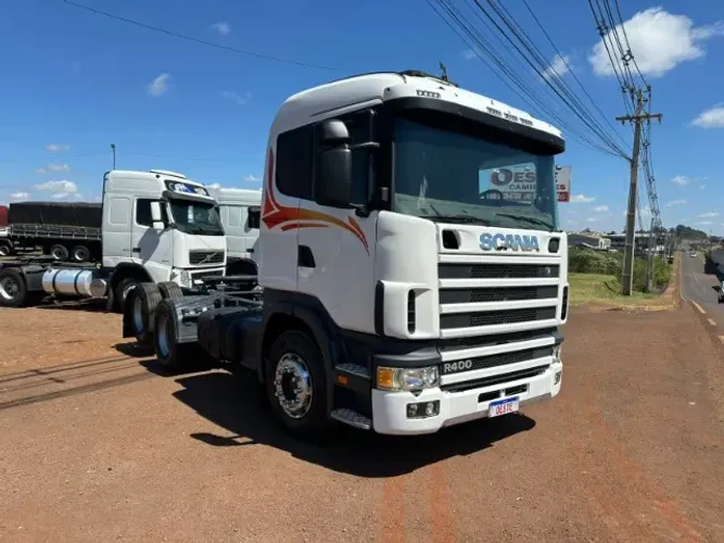 Scania R400 2004 6x2 trucado