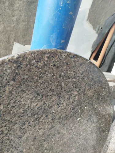 Mesa de granito 1 m por 1 m