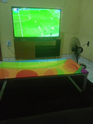 Mesa de centro de vidro