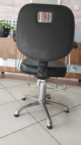 Cadeira reclinável de salão 