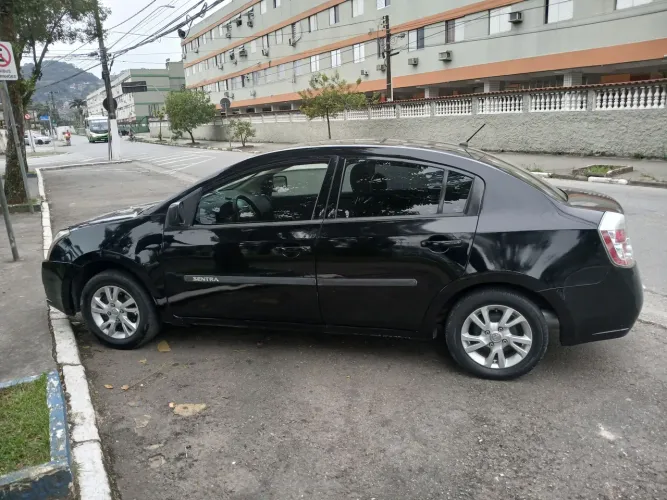 Nissan Sentra S 2.0/ 2.0 Flex Fuel 16V Mec. 2009