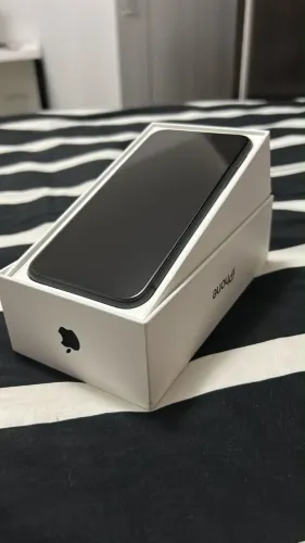 iPhone 11 usado, 64gb
