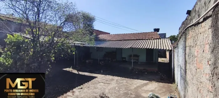 Terreno (360m²) + Casa + Barracão com boa localização. Escriturada! Setor Perim, Rua SP 08