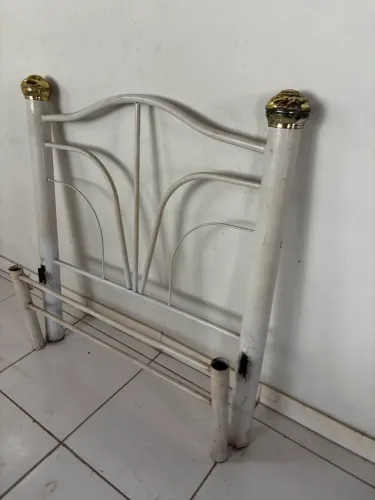 Cama de solteiro