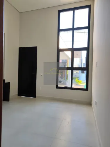 Casa em Condomínio à Venda em Indaiatuba-SP, Jardim Park Real: 3 Quartos, 1 Suíte, 1 Sala,