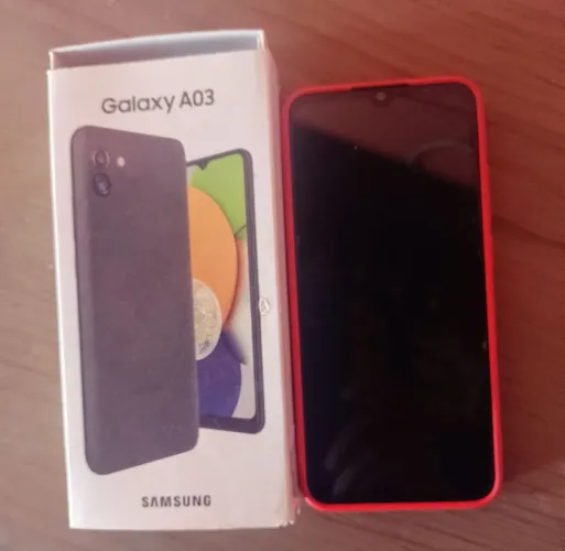 Smartphone semi-novo Samsung AO3