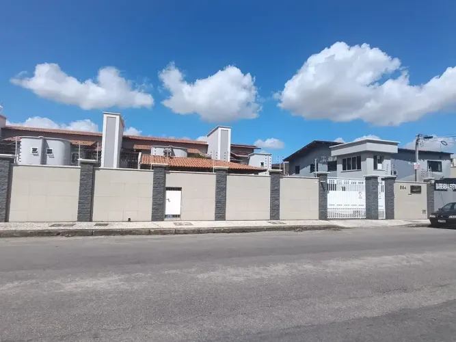 Casa em Condomínio para Aluguel