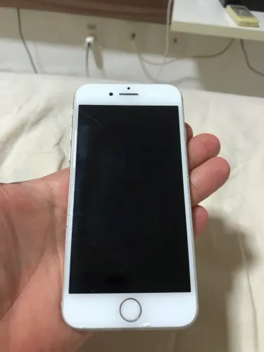iPhone 8 
