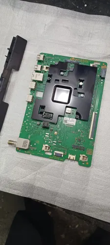 Placa principal Samsung tv uhd bu8000