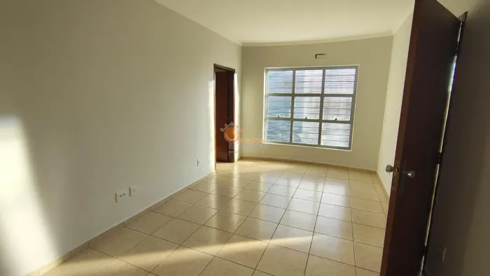LOCAÇÃO - CASA JARDIM SANTA ROSÁLIA / SOROCABA/SP