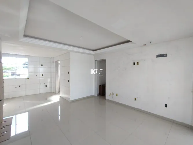 Excelente oportunidade em Capoeiras! Apartamento totalmente reformado, com 88m² de área pr