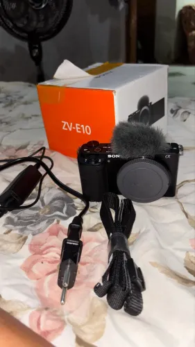 Câmera SONY ZV-E10 Corpo