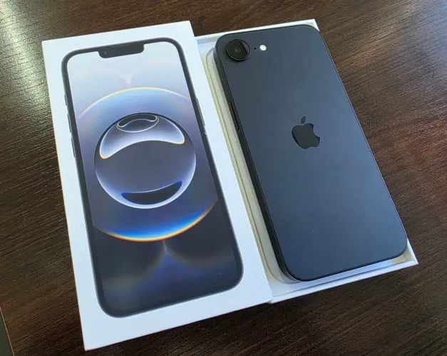 IPHONE 16e COMPLETO 
