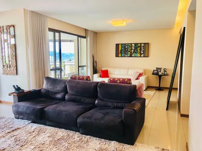 Apartamento à venda no Vila da Serra 271 m²