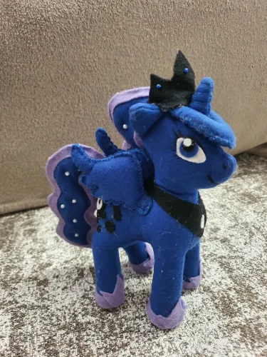 Pelúcia em Feltro My Little Pony - Princesa Luna