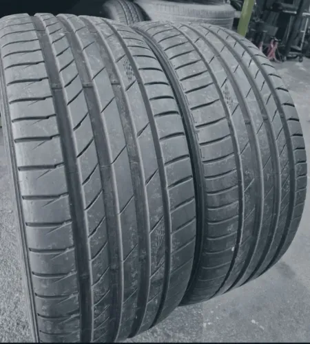 Pneus aro 245/35/20 semi novos estados de zeros pouco uso todos bons originais 