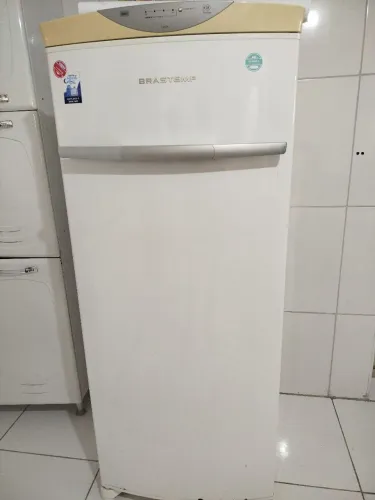 Freezer vertical frost free Brastemp
