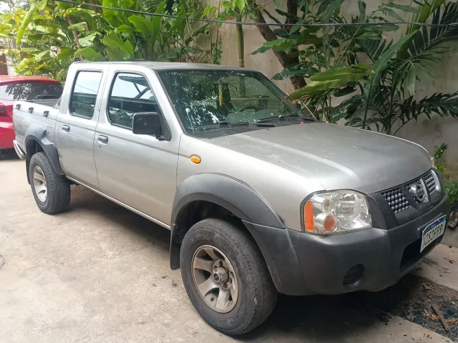 Nissan Frontier XE/ XE Tit. CD 4X4 2.8 TDI Dies 2008