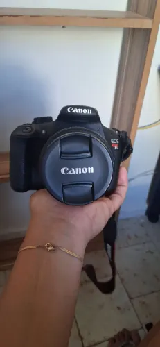Canon EOS Rebel T5