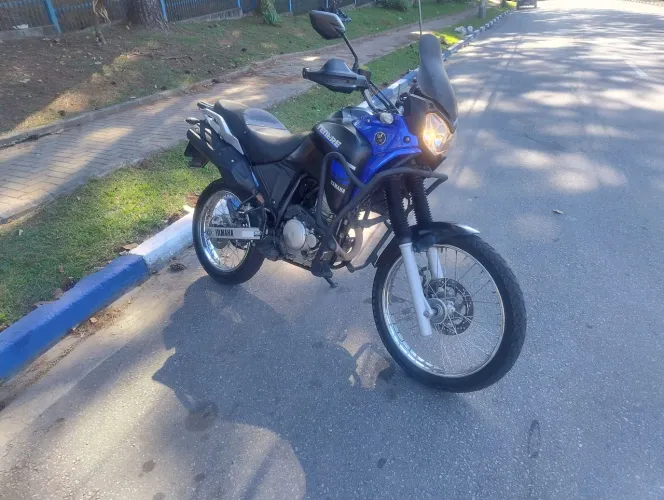 ? Yamaha XTZ 250 Ténéré 2018 - Impecável e Pronta para Rodar!