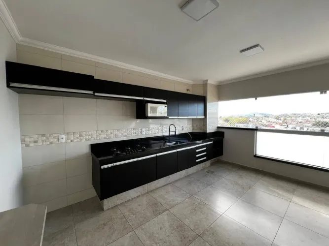 Apartamento Cobertura Duplex no Fátima II. Bem próximo a supermercados e comércios em gera