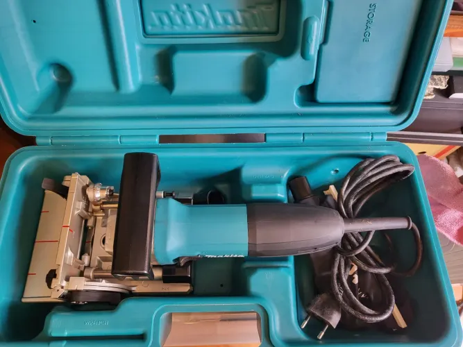 Fresadora de Junção Makita PJ7000 - Excelente Estado
