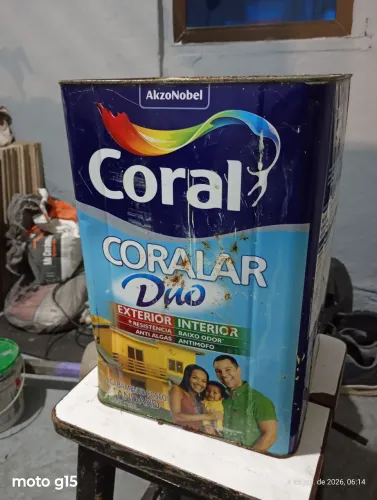 Galão de tinta CORAL 18 litros ( Verde vale )