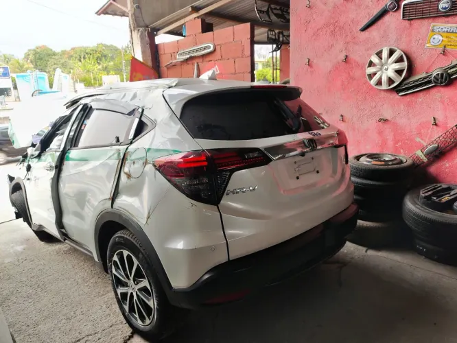 VENDO PEÇAS HRV 1.8 AUTOMÁTICO 2021 - COM NOTA FISCAL 