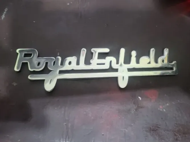  PAR EMBLEMA AÇO INOX ROYAL ENFIELD 15x3cm  (CUSTOM) novo com adesivo