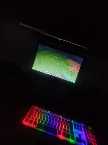 Vendo notebook+teclado rgb+mouse rgb