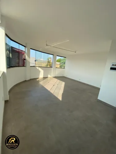 Sala Comercial para Locação na Vila Operária, Nova Iguaçu-RJ - 1 sala, 1 banheiro, 31,68m²