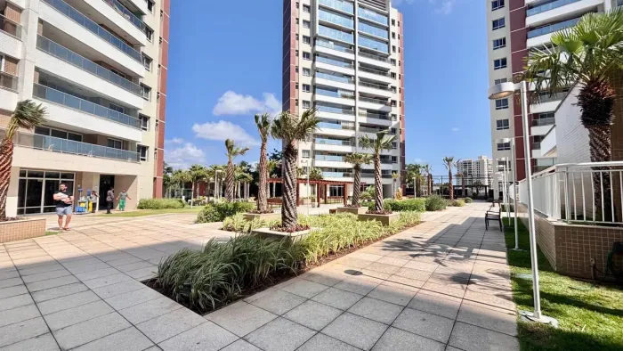 LINDO APARTAMENTO COM VISTA MAR COM 100 METROS PORTEIRA FECHADA BAIRRO DUNAS