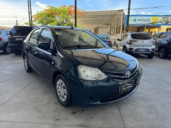 Toyota Etios X Sedan 1.5 Flex 16V 4P Mec. 2017