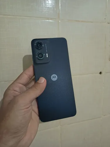 Celular moto G 35 com 128gb de memória 4 de ram em Estado de novo com caixa e carregador 