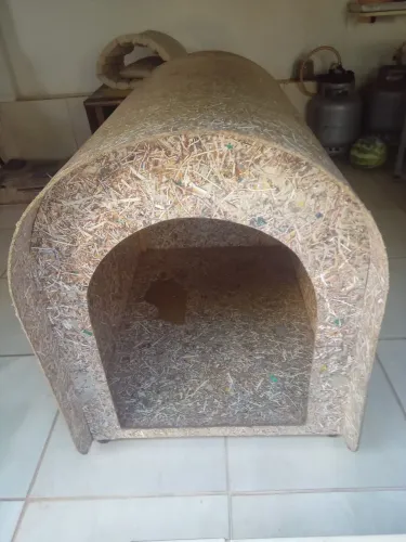 Vendo casinha para cachorro grande número 7