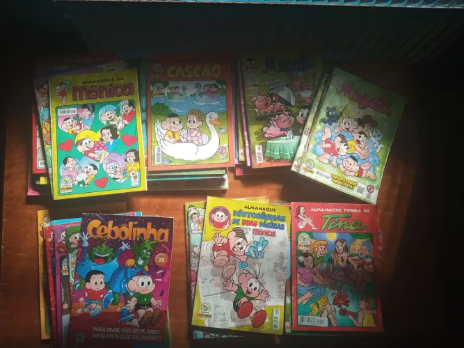 40 gibis da turma da Mônica