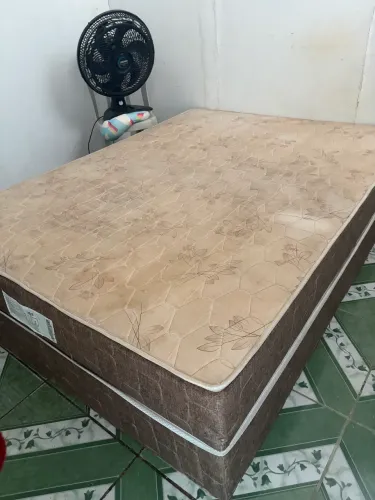 cama box a venda