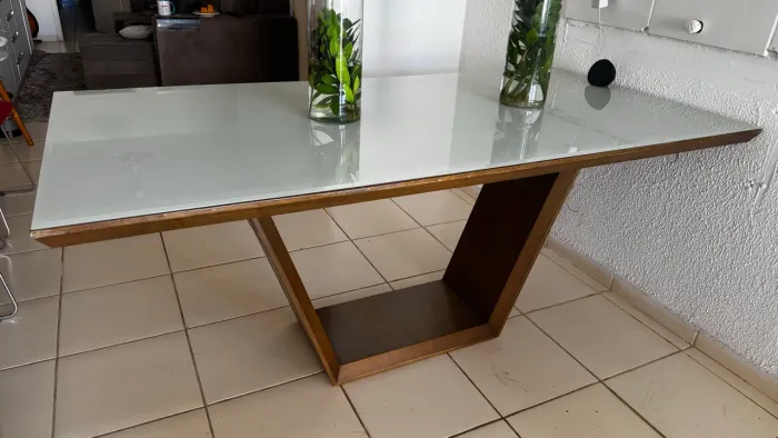 Mesa de vidro e madeira JACUNA 6 lugares