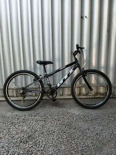 Bicicleta aro 24