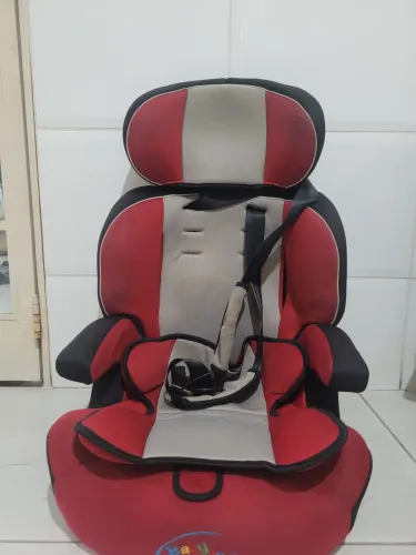 Cadeirinha de automóvel
