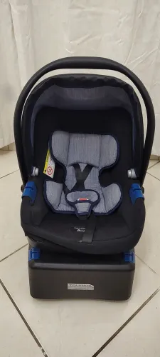 Bebê conforto - Burigotto Touring X com base. 