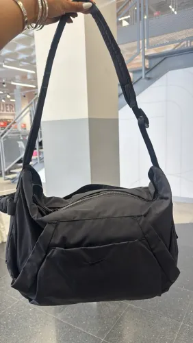 Bolsa Nike nova na etiqueta