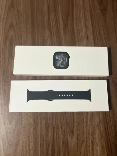 Apple Watch Series 11 Lacrado GPS 46mm Alumínio Preto Pulseira M/G