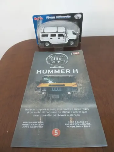 Carro em miniatura Hummer H da coleção Super Carros da Maisto