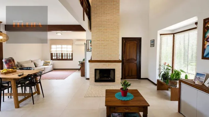 Encantadora propriedade no Loteamento Village I, na Lagoa com 500 m2 de terreno