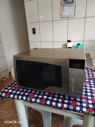 Microondas Panasonic 21 litros 
